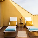 Casa Sol Duplex Penthouse, Pool, Bbq, Sauna, Gym