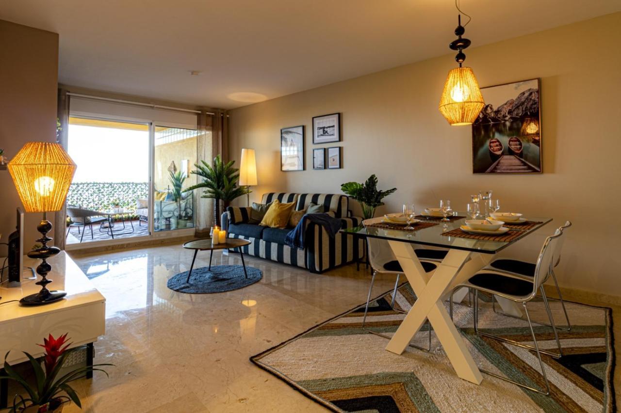 Apartment Casa Sol Duplex Penthouse, Pool, Bbq, Sauna, Gym Fuengirola