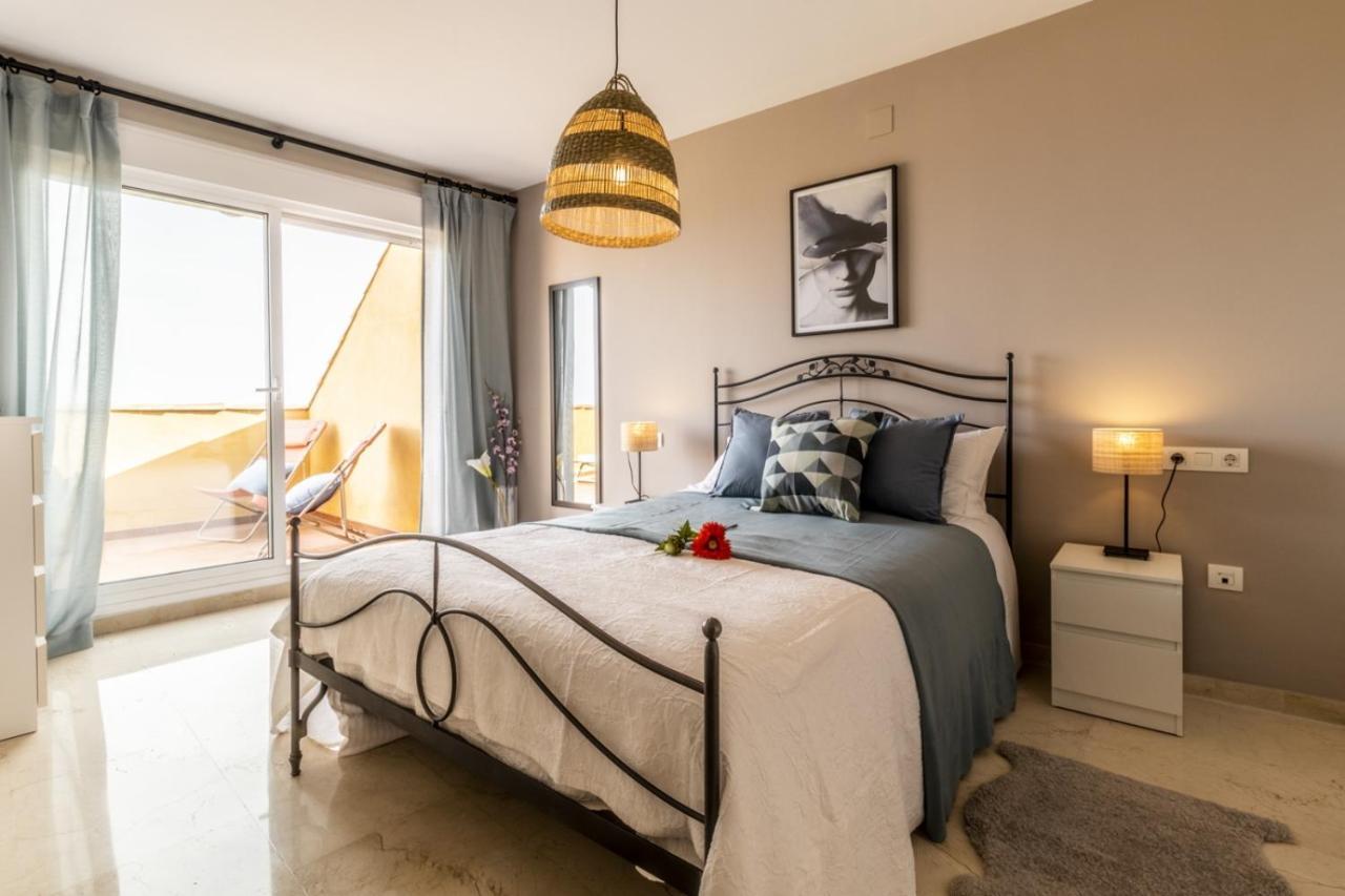 Casa Sol Duplex Penthouse, Pool, Bbq, Sauna, Gym Apartment *