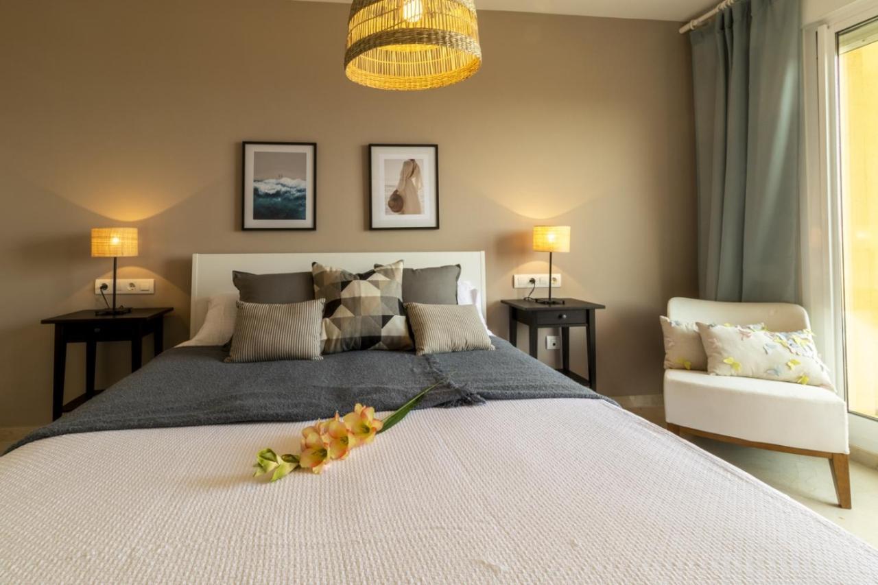 Casa Sol Duplex Penthouse, Pool, Bbq, Sauna, Gym Apartment Fuengirola
